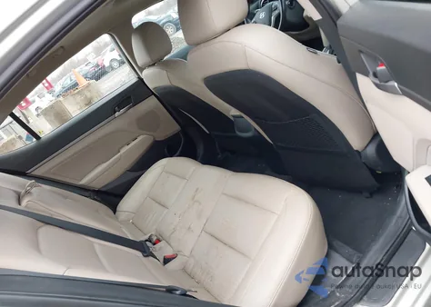 2017 Hyundai Elantra Limited из США, поврежденный, VIN 5NPD84LFXHH026217